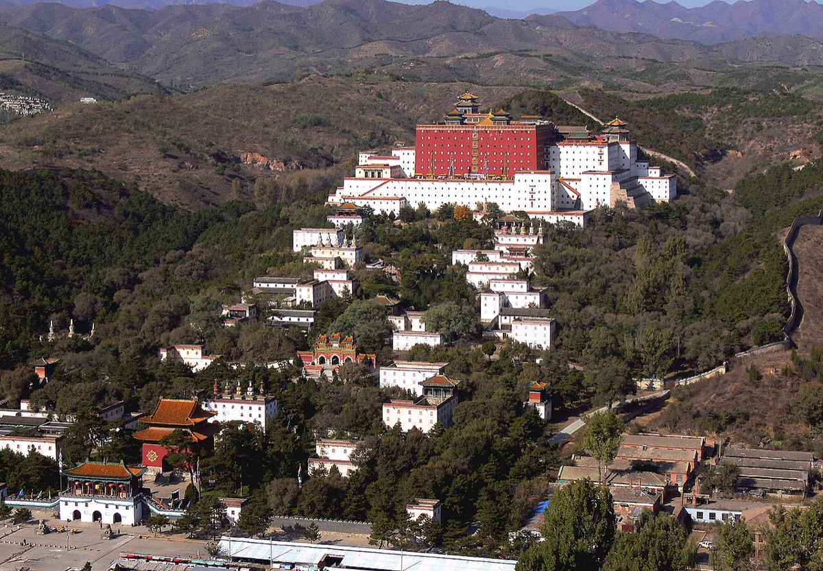 Chengde Mountain Resort and its Outlying Temples