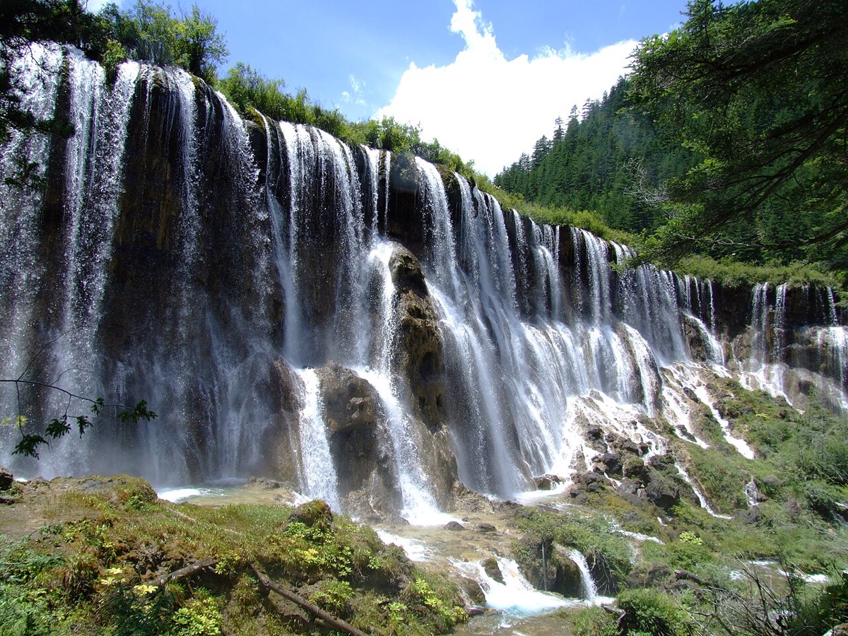 Nuorilang Falls, Jiuzhaigou