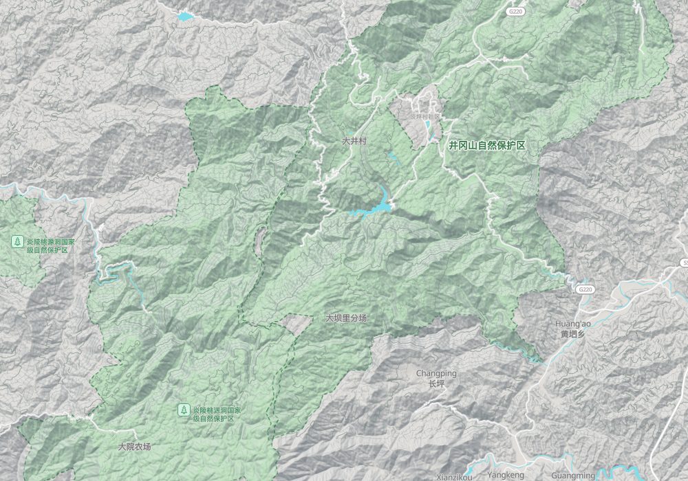 Ciping is in the north-east, Longtan waterfalls near it, and the main peaks lie to the south-west; hillshade and 100 m contours