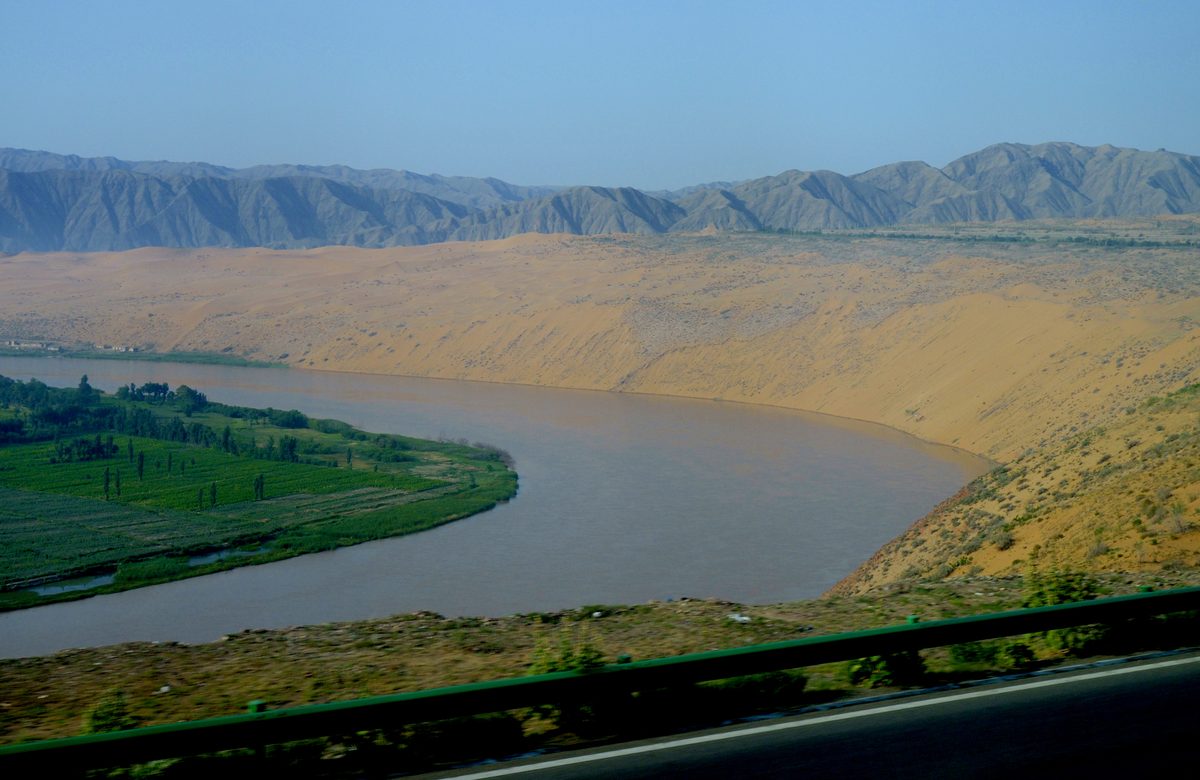 The Yellow River and the desert near Shapotou