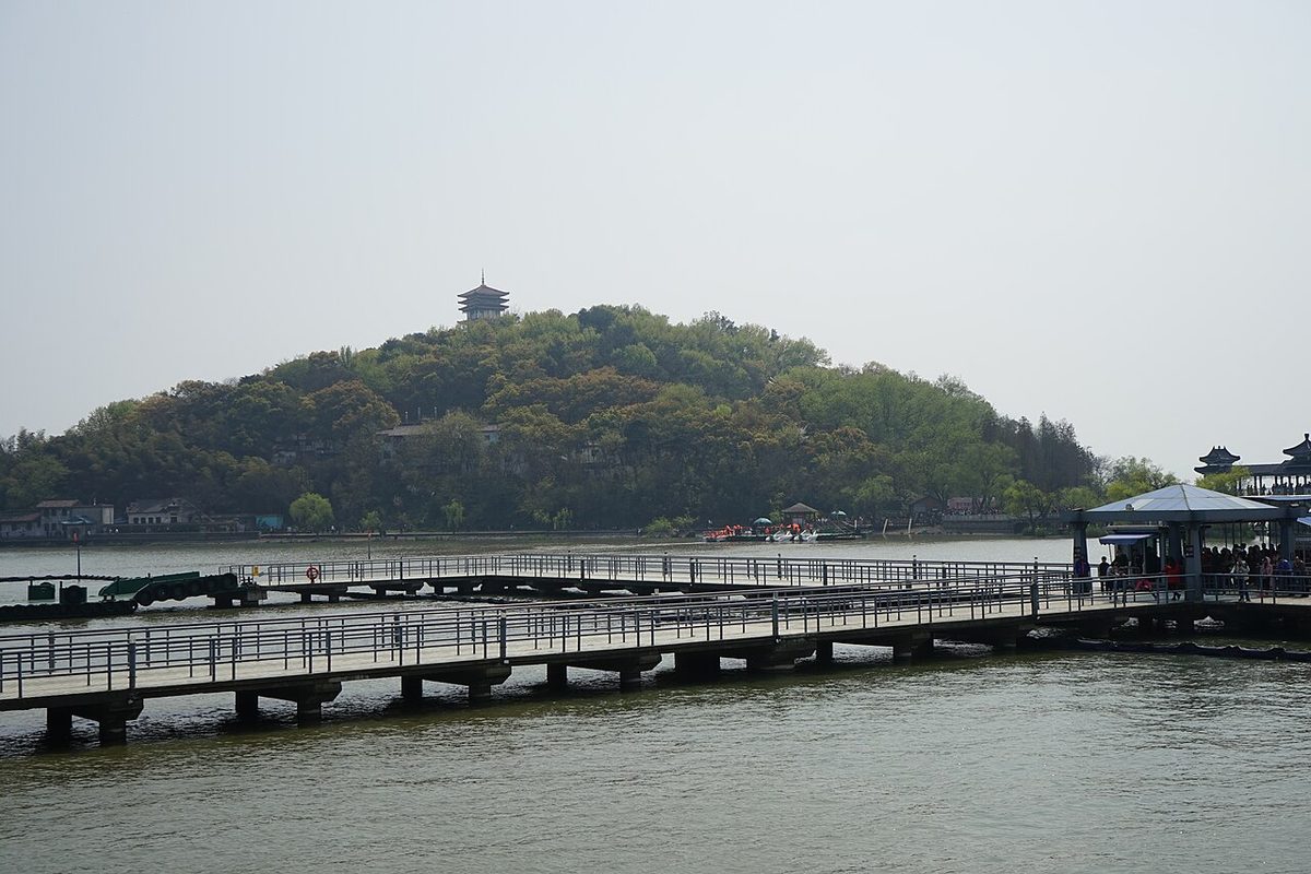 Sanshan Island, Lake Tai
