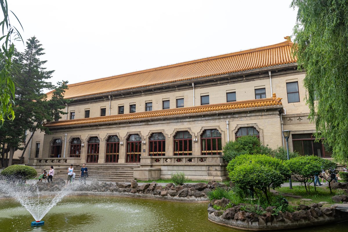 Tongde Hall seen from the East Imperial Garden