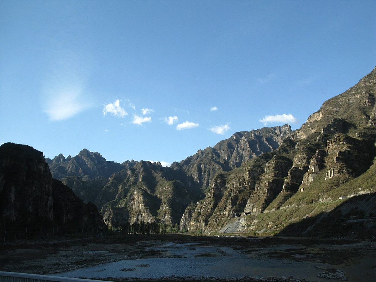Longmen Gorge, Yesanpo